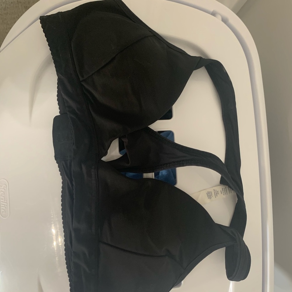 Lululemon bralette size 10